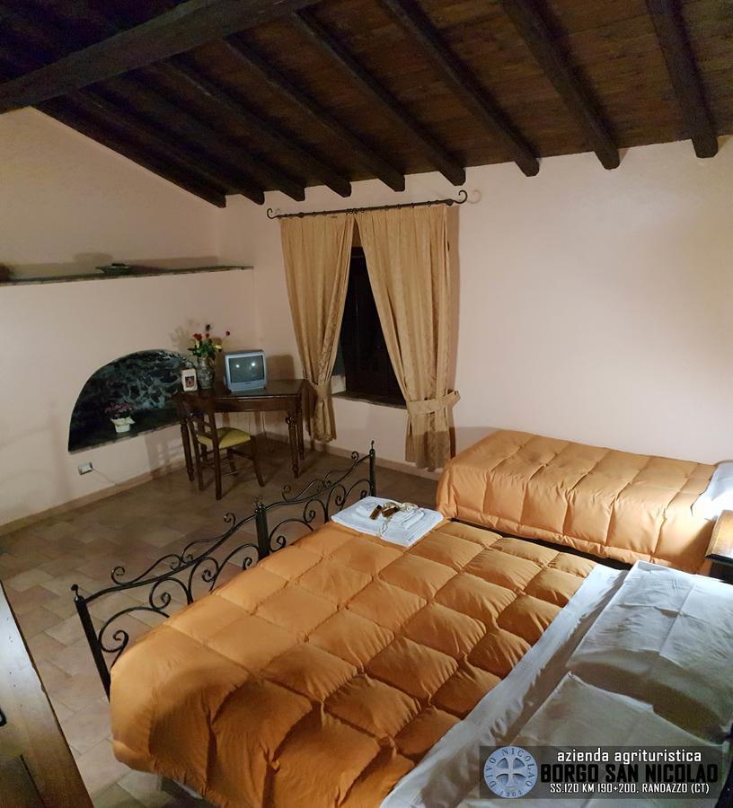Agriturismo Borgo San Nicolao Bauernhof *